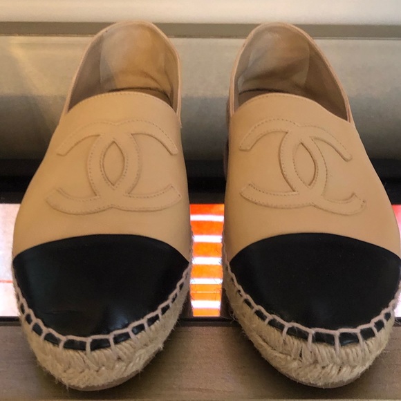 CHANEL Shoes - CHANEL 💕💕 tan with black toe gently worn with love like new